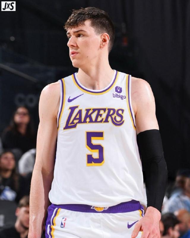 1751339722889034021.jpg a5200b89ly1i2y4ywl7gjj219i1kw105.jpg