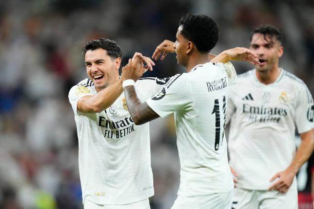 1736462329282028161.jpg 2192522360-612x612.jpg