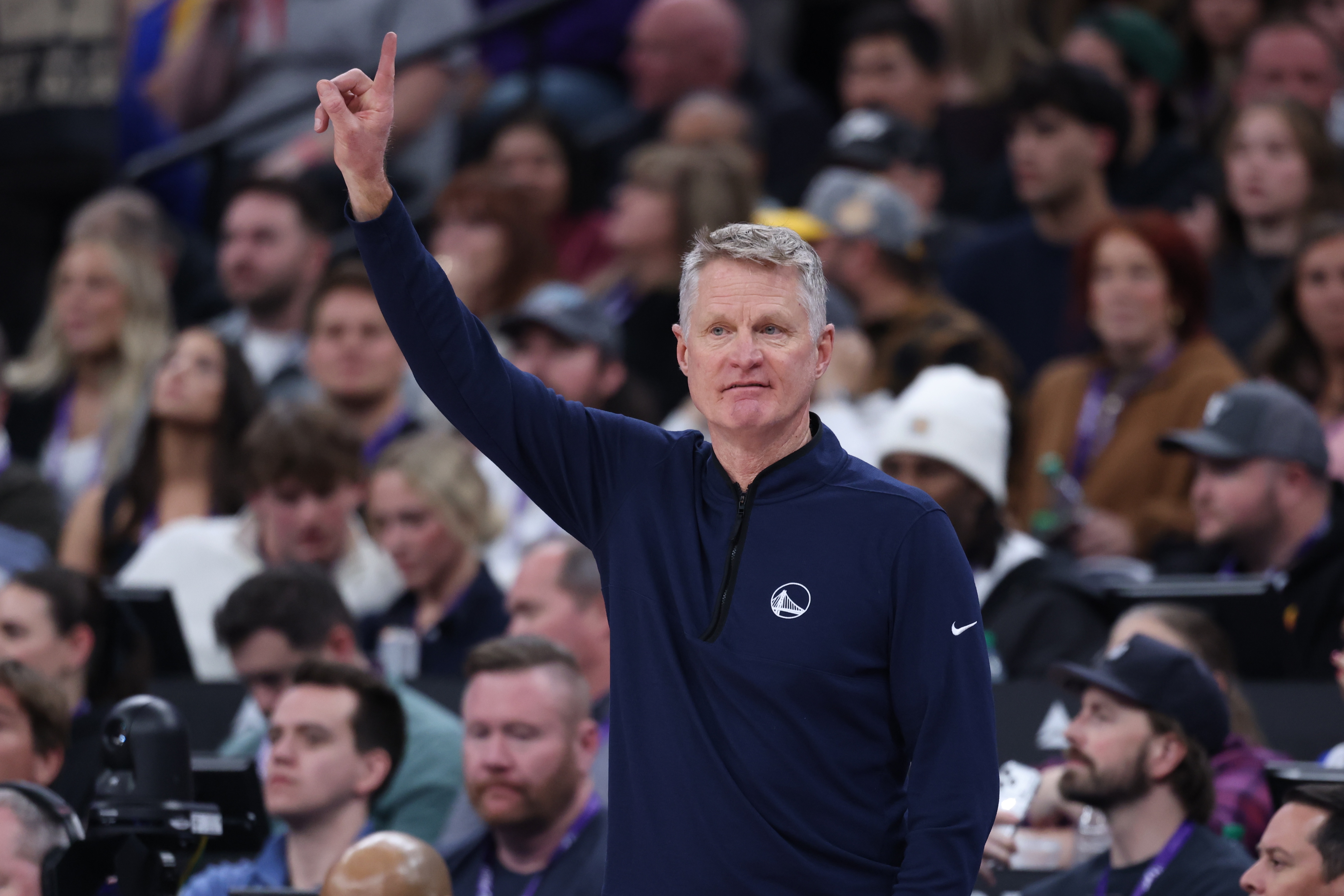 开云综合服务-和库追锁死？Amick：科尔下赛季继续执教勇士已是确定无疑的事